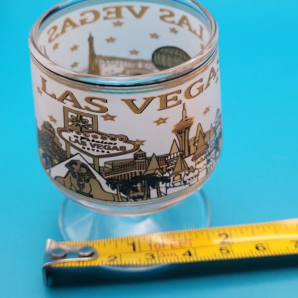 Las Vegas Collectible‎ Souvenir Shot Glass Landmark Buildings Frosted Gold Black